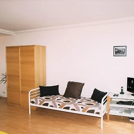 02 - Montorgueil - Id 154 *